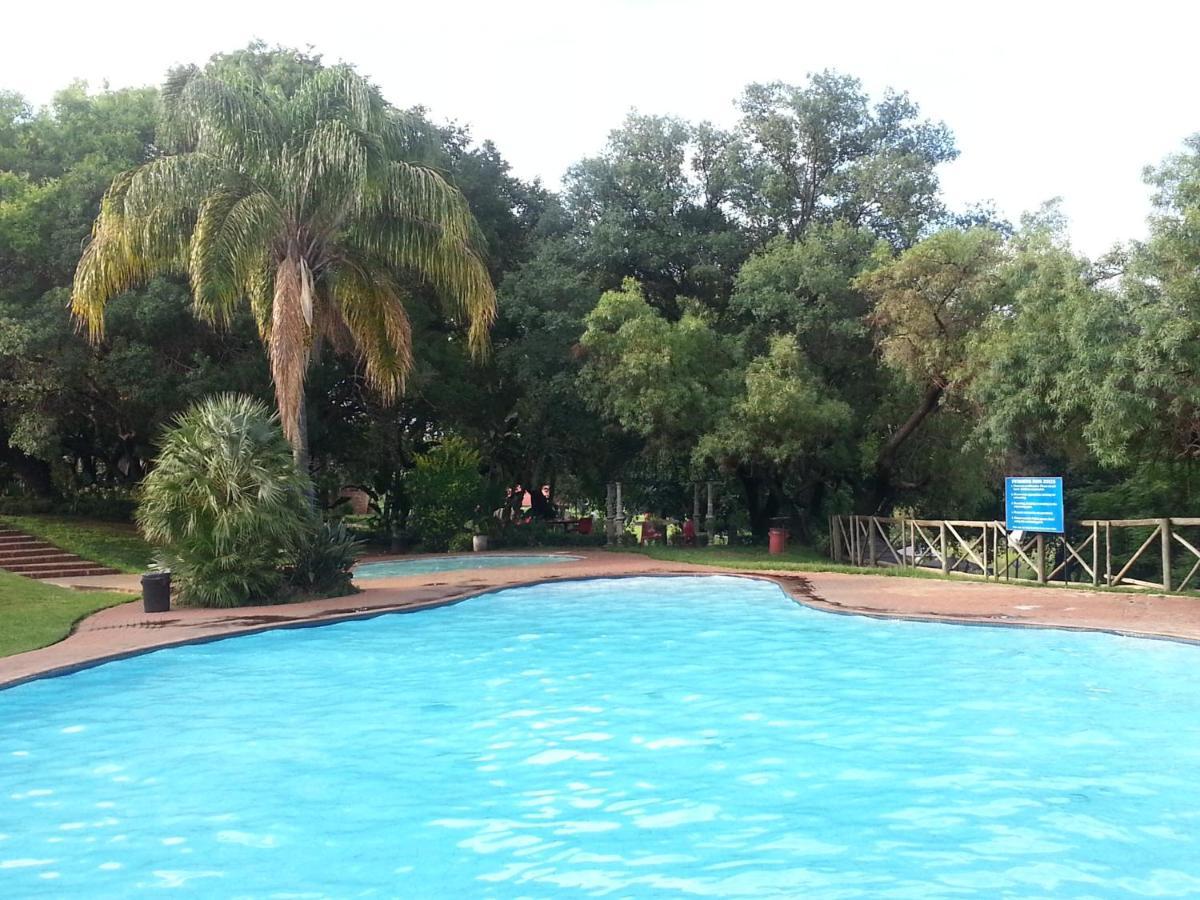 On Golden Pond - Mount Amanzi Apartment Hartbeespoort Exterior foto